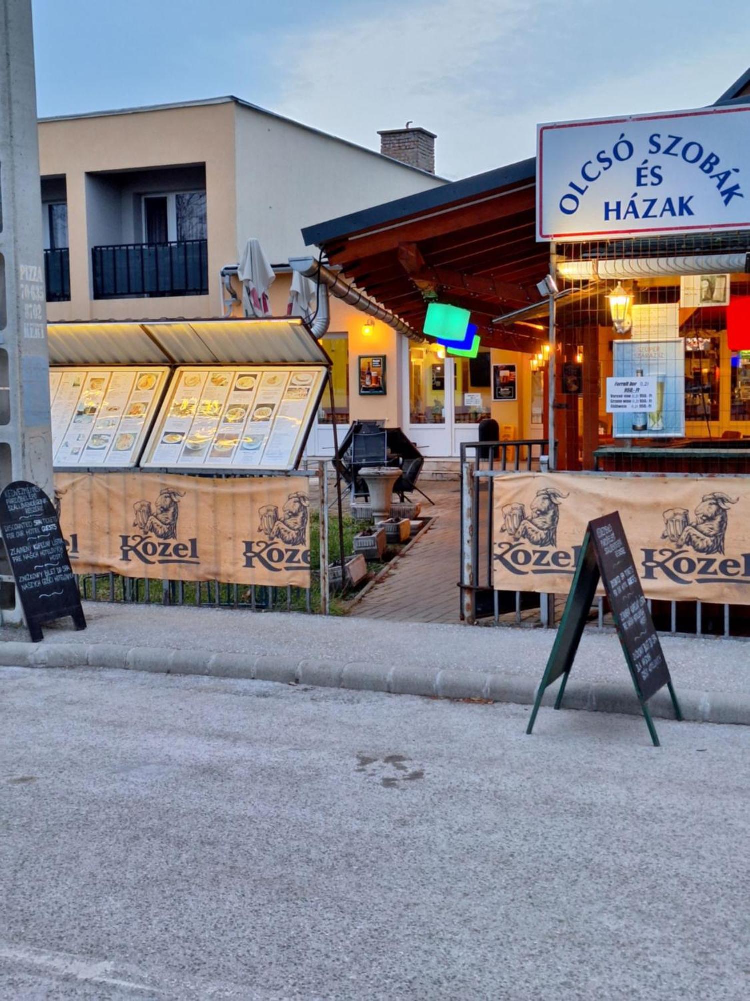 Grill Terasz Etterem Es Szallashely Mezőkövesd Екстериор снимка