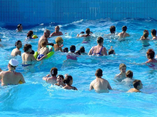 Grill Terasz Etterem Es Szallashely Mezőkövesd Екстериор снимка